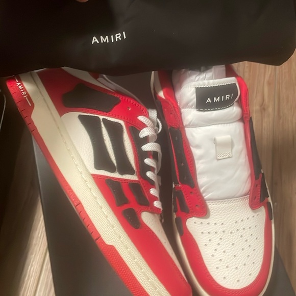 Amiri shoes bring me $550 100% real dm I can show all tags